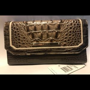 Brahmin wallet